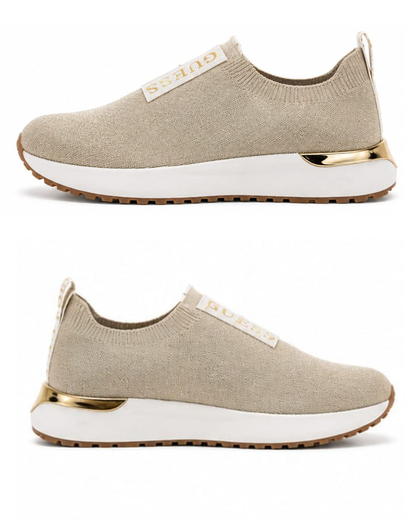 👟 GUESS® Sneakers Mujer – Beige & Gold